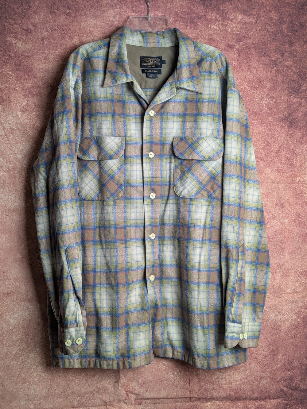Pendleton Board Shirt Men’s L 100% Virgin Wool Plaid Flannel Button Up